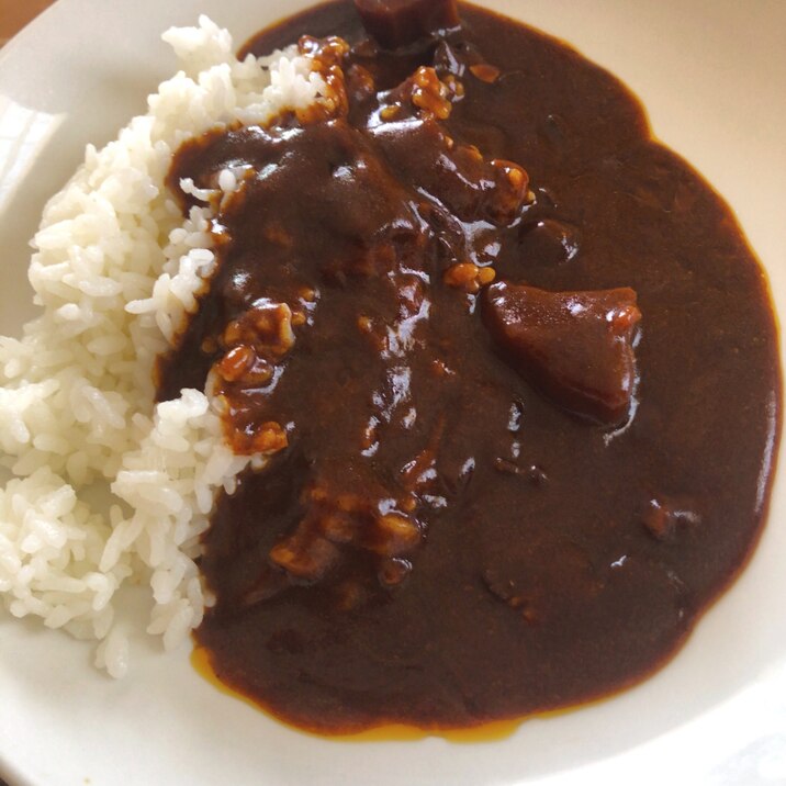 大人のワイン仕込みのカレーライス